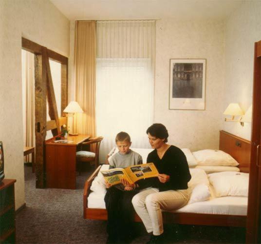 Ackfeld Hotel-Restaurant Bueren (Westphalia) Quarto foto