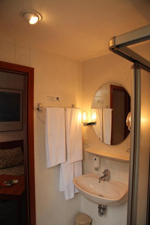 Ackfeld Hotel-Restaurant Bueren (Westphalia) Quarto foto